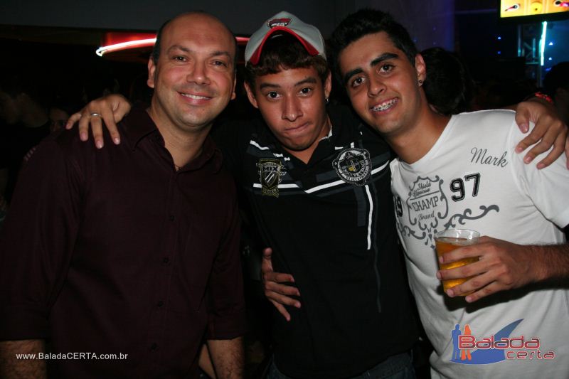 Balada: Fotos de Sexta na Plataforma do Choop na Cidade do Automovel - DF