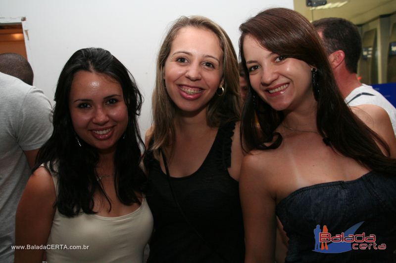 Balada: Fotos de Sexta na Plataforma do Choop na Cidade do Automovel - DF
