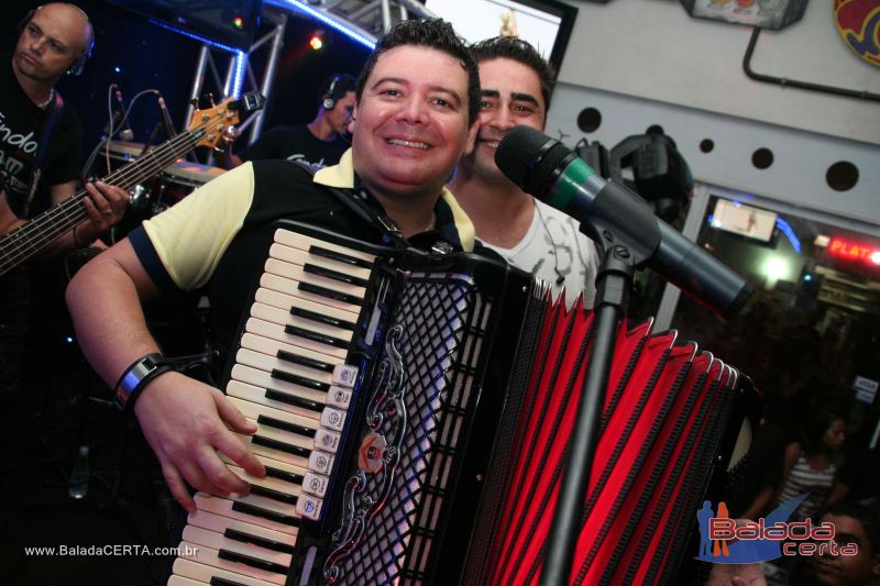 Balada: Fotos de Sexta na Plataforma do Choop na Cidade do Automovel - DF