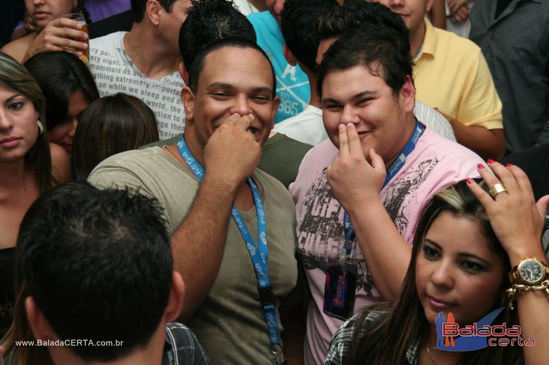 Balada: Fotos de Sexta na Plataforma do Choop na Cidade do Automovel - DF