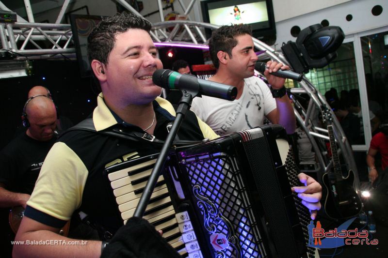 Balada: Fotos de Sexta na Plataforma do Choop na Cidade do Automovel - DF