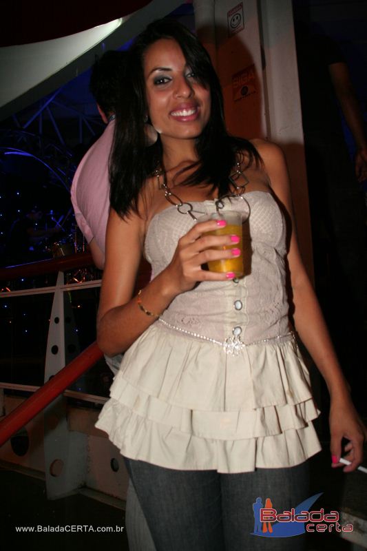 Balada: Fotos de Sexta na Plataforma do Choop na Cidade do Automovel - DF