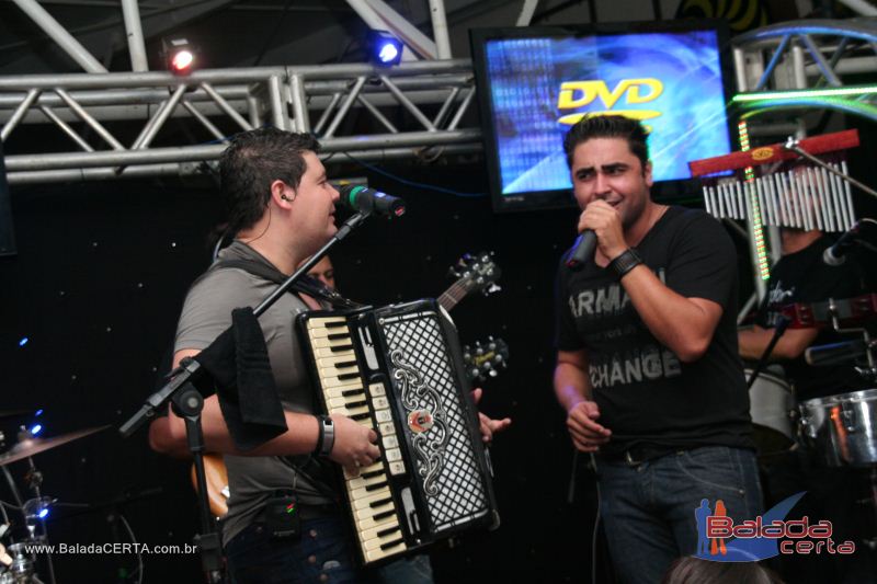 Balada: Fotos de Sexta na Plataforma do Choop na Cidade do Automovel - DF