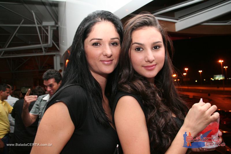 Balada: Fotos de Sexta na Plataforma do Choop na Cidade do Automovel - DF