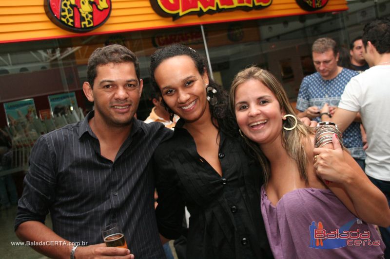 Balada: Fotos de Sexta na Plataforma do Choop na Cidade do Automovel - DF