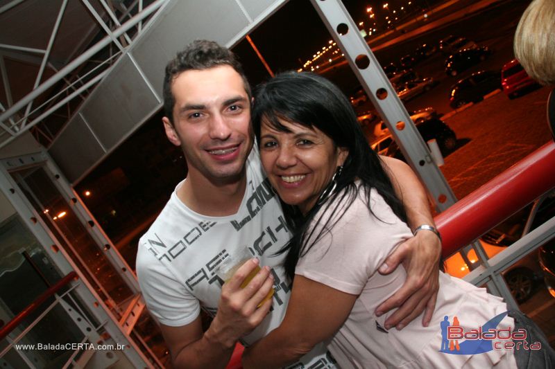 Balada: Fotos de Sexta na Plataforma do Choop na Cidade do Automovel - DF
