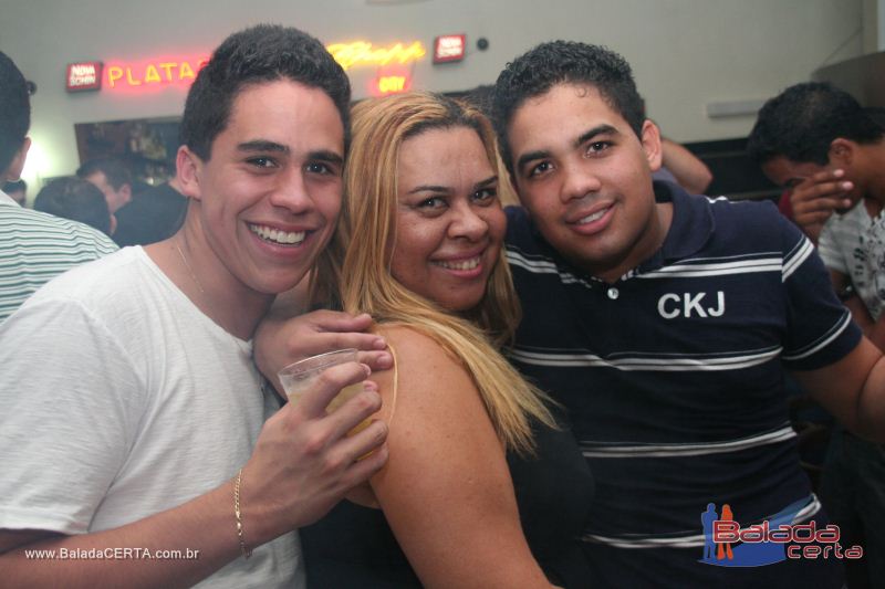 Balada: Fotos de Sexta na Plataforma do Choop na Cidade do Automovel - DF