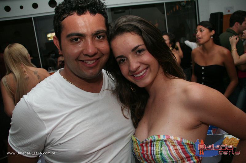 Balada: Fotos de Sexta na Plataforma do Choop na Cidade do Automovel - DF