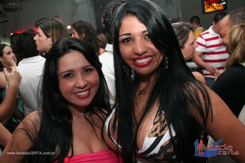 Balada: Fotos de Sexta na Plataforma do Choop na Cidade do Automovel - DF
