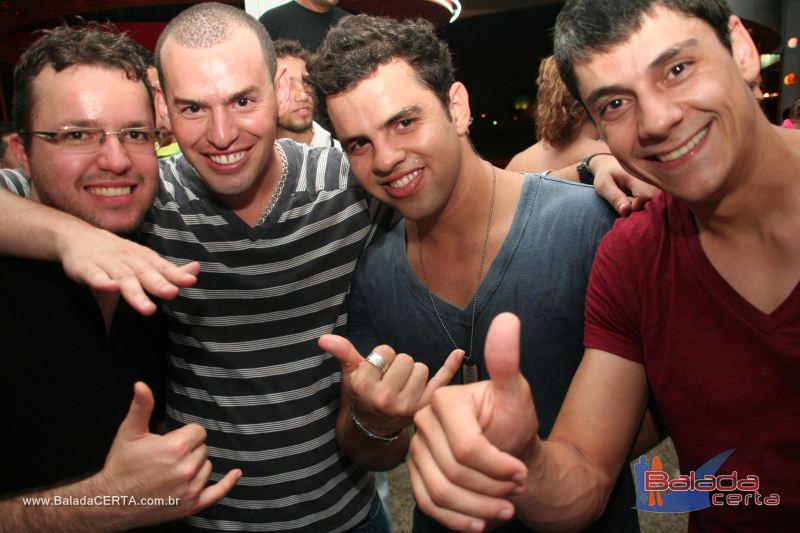 Balada: Fotos de Sexta na Plataforma do Choop na Cidade do Automovel - DF