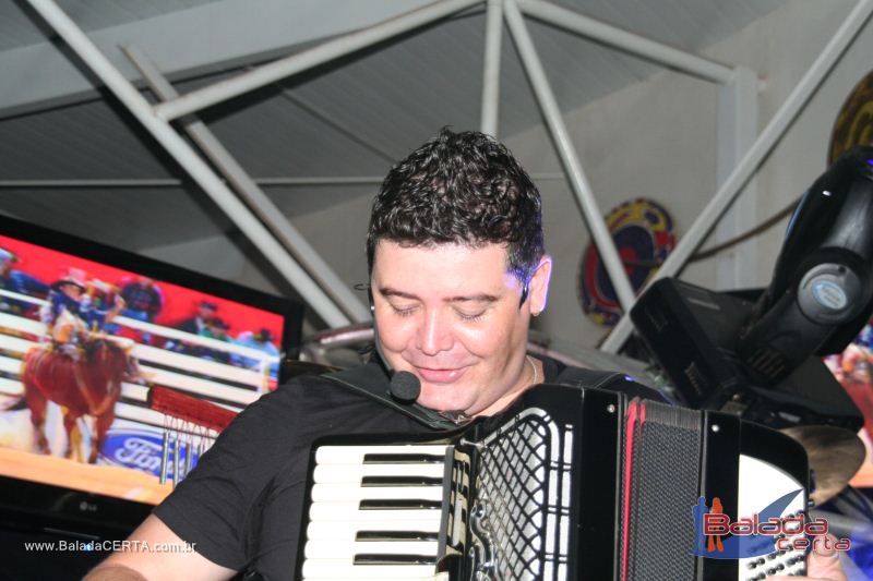 Balada: Fotos de Sexta na Plataforma do Choop na Cidade do Automovel - DF