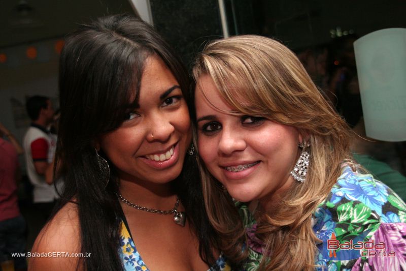 Balada: Fotos de Sexta na Plataforma do Choop na Cidade do Automovel - DF