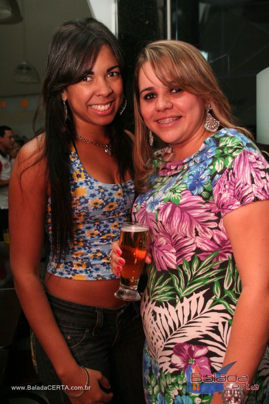 Balada: Fotos de Sexta na Plataforma do Choop na Cidade do Automovel - DF