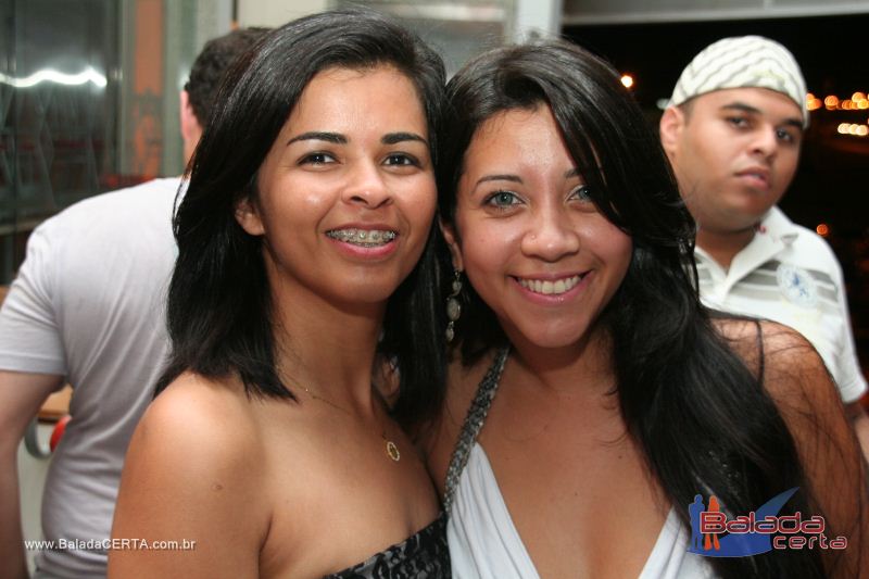 Balada: Fotos de Sexta na Plataforma do Choop na Cidade do Automovel - DF