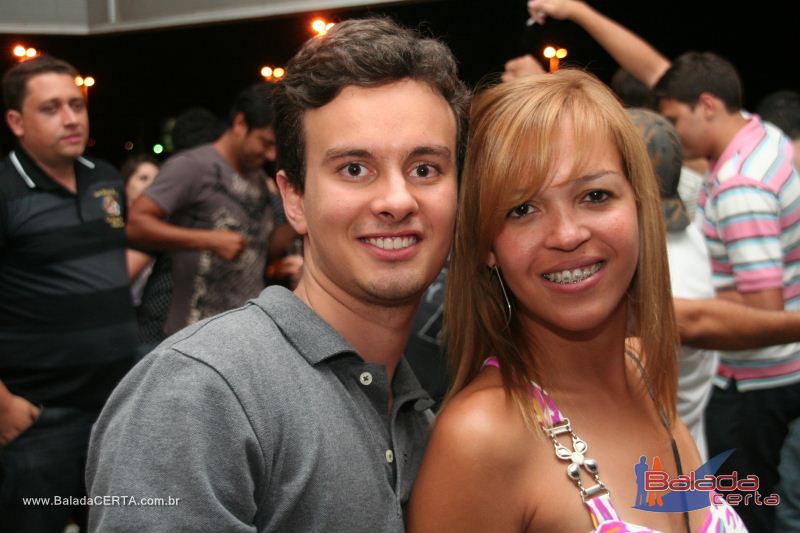 Balada: Fotos de Sexta na Plataforma do Choop na Cidade do Automovel - DF