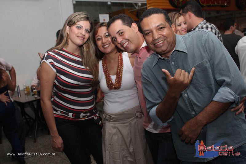 Balada: Fotos de Sexta na Plataforma do Choop na Cidade do Automovel - DF