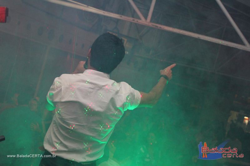 Balada: Fotos de Sexta na Plataforma do Choop na Cidade do Automovel - DF