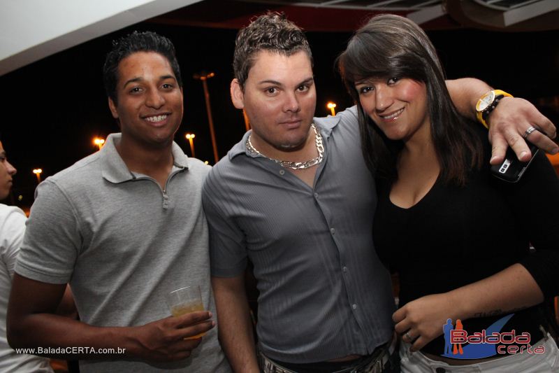 Balada: Fotos de Sexta na Plataforma do Choop na Cidade do Automovel - DF