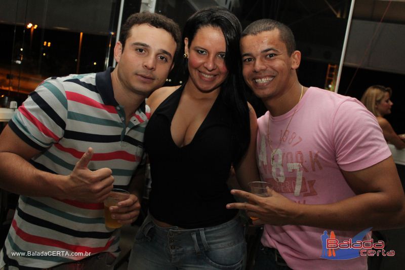 Balada: Fotos de Sexta na Plataforma do Choop na Cidade do Automovel - DF