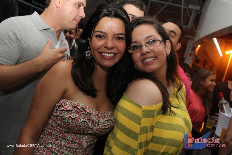 Balada: Fotos de Sexta na Plataforma do Choop na Cidade do Automovel - DF