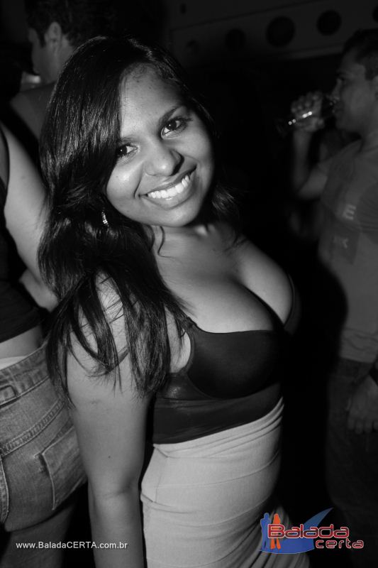 Balada: Fotos de Sexta na Plataforma do Choop na Cidade do Automovel - DF