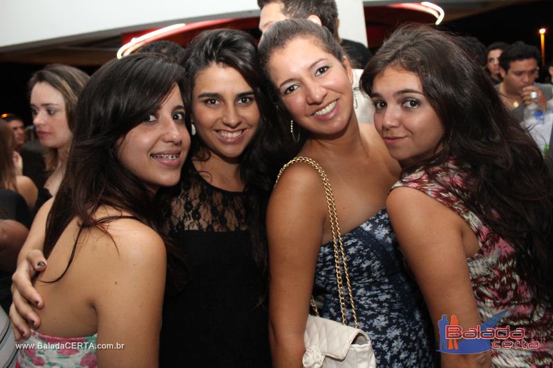 Balada: Fotos de Sexta na Plataforma do Choop na Cidade do Automovel - DF