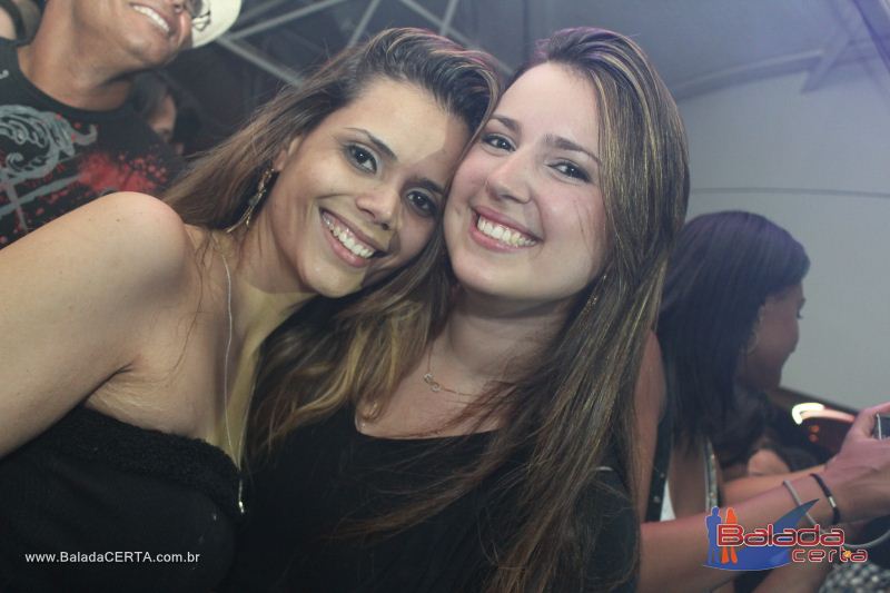Balada: Fotos de Sexta na Plataforma do Choop na Cidade do Automovel - DF