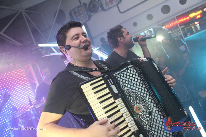 Balada: Fotos de Sexta na Plataforma do Choop na Cidade do Automovel - DF