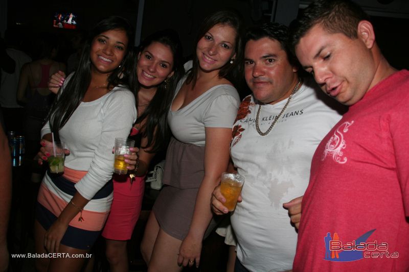 Balada: Fotos de Sexta na Plataforma do Choop na Cidade do Automovel - DF