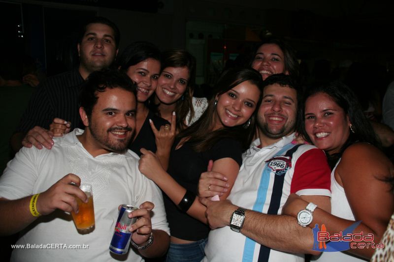 Balada: Fotos de Sexta na Plataforma do Choop na Cidade do Automovel - DF