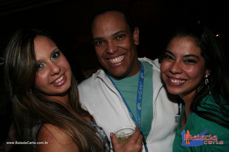 Balada: Fotos de Sexta na Plataforma do Choop na Cidade do Automovel - DF