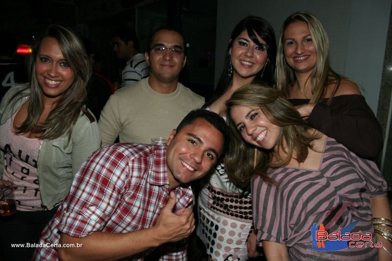 Balada: Fotos de Sexta na Plataforma do Choop na Cidade do Automovel - DF