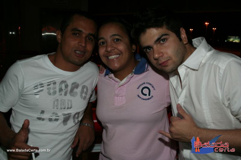Balada: Fotos de Sexta na Plataforma do Choop na Cidade do Automovel - DF