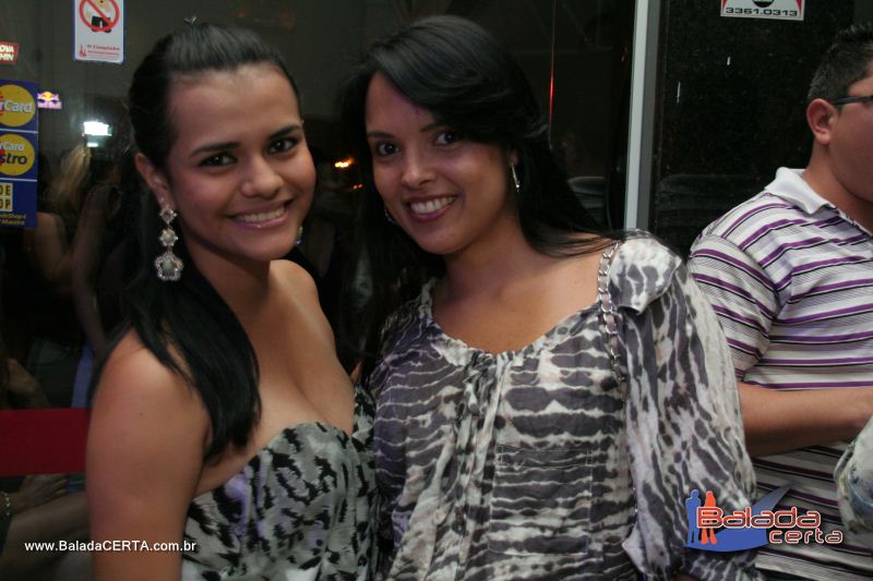 Balada: Fotos de Sexta na Plataforma do Choop na Cidade do Automovel - DF