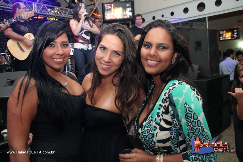 Balada: Fotos de Sexta na Plataforma do Choop na Cidade do Automovel - DF
