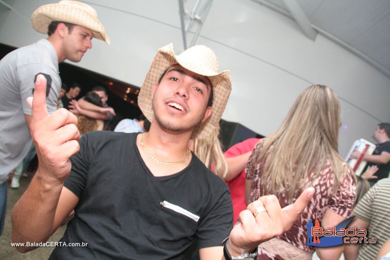 Balada: Fotos de Sexta na Plataforma do Choop na Cidade do Automovel - DF