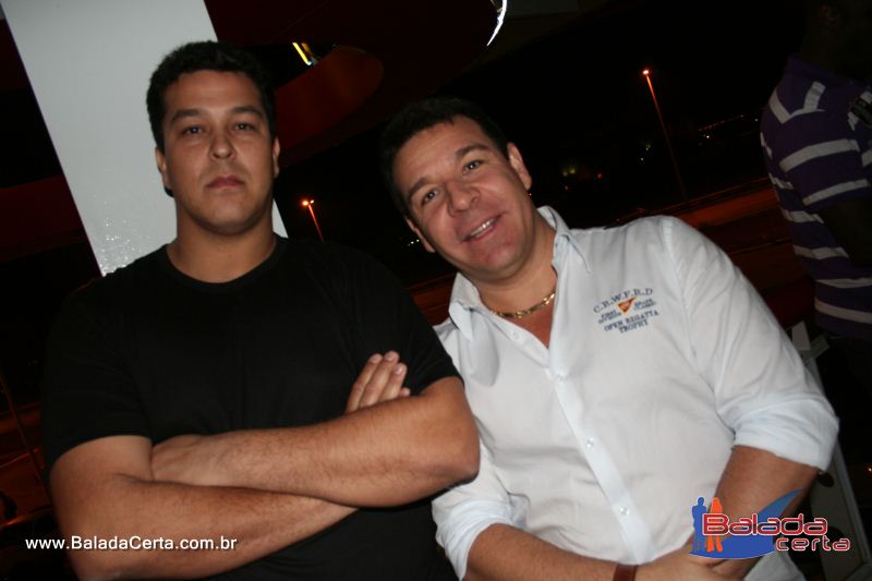 Balada: Fotos de Sexta na Plataforma do Choop na Cidade do Automovel - DF