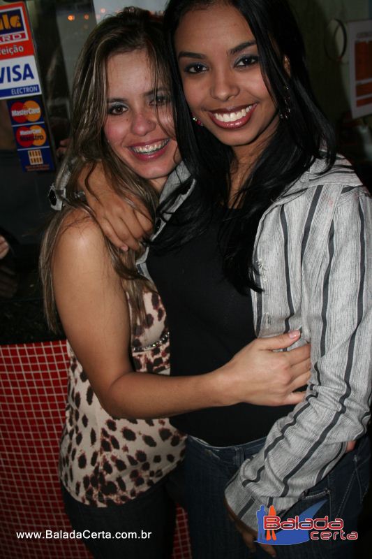 Balada: Fotos de Sexta na Plataforma do Choop na Cidade do Automovel - DF