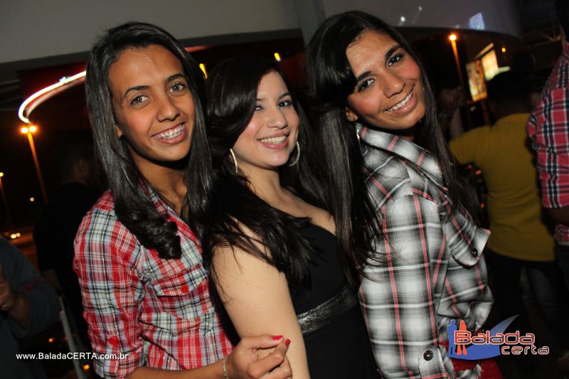 Balada: Fotos de Sexta na Plataforma do Choop na Cidade do Automovel - DF