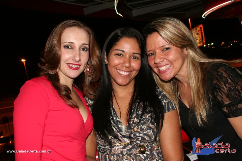 Balada: Fotos de Sexta na Plataforma do Choop na Cidade do Automovel - DF