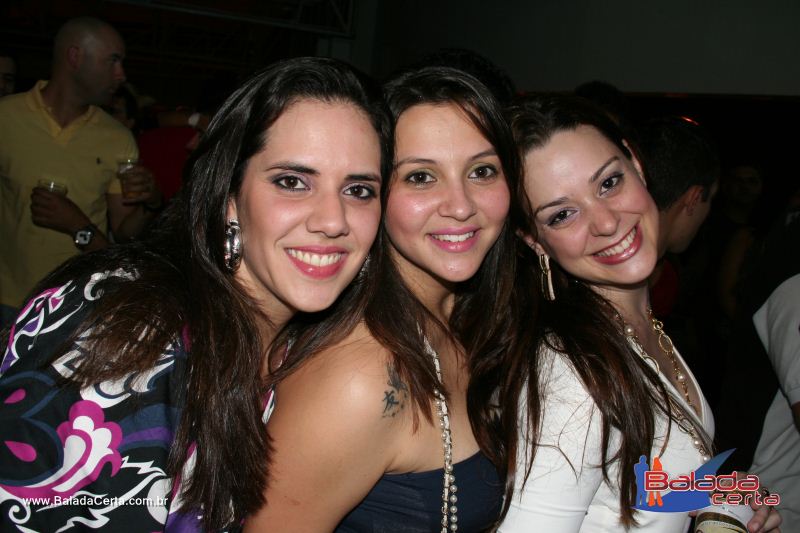 Balada: Fotos de Sexta na Plataforma do Choop na Cidade do Automovel - DF