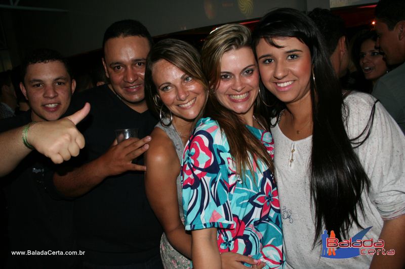 Balada: Fotos de Sexta na Plataforma do Choop na Cidade do Automovel - DF