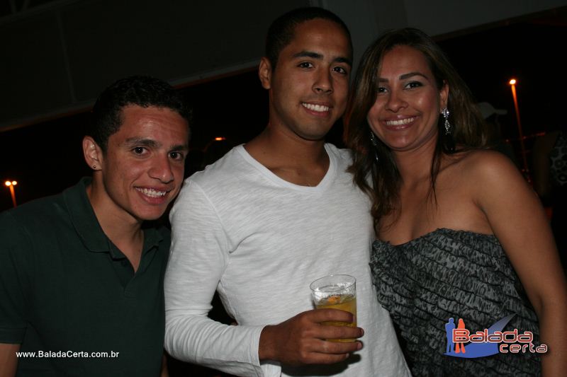 Balada: Fotos de Sexta na Plataforma do Choop na Cidade do Automovel - DF