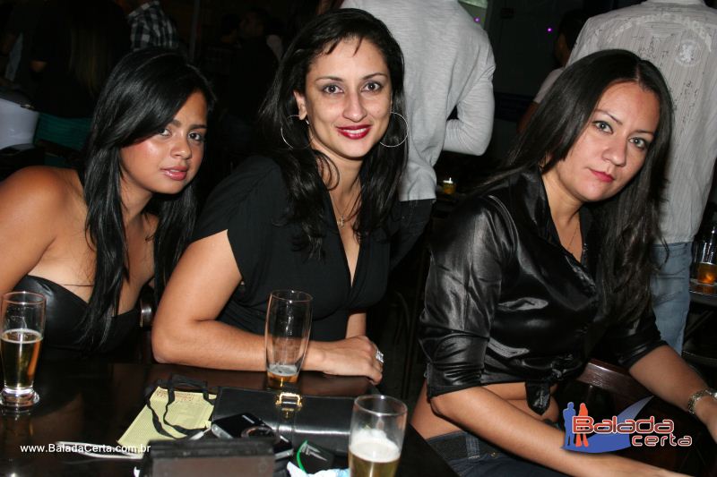 Balada: Fotos de Sexta na Plataforma do Choop na Cidade do Automovel - DF