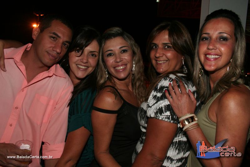 Balada: Fotos de Sexta na Plataforma do Choop na Cidade do Automovel - DF