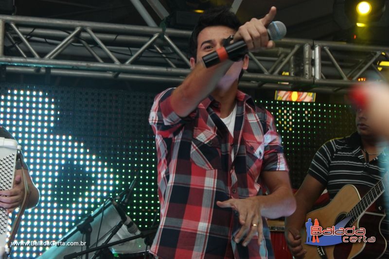 Balada: Fotos de Sexta na Plataforma do Choop na Cidade do Automovel - DF