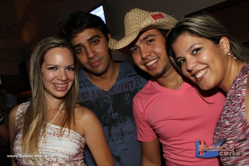 Balada: Fotos de Sexta na Plataforma do Choop na Cidade do Automovel - DF