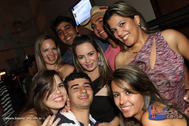 Balada: Fotos de Sexta na Plataforma do Choop na Cidade do Automovel - DF