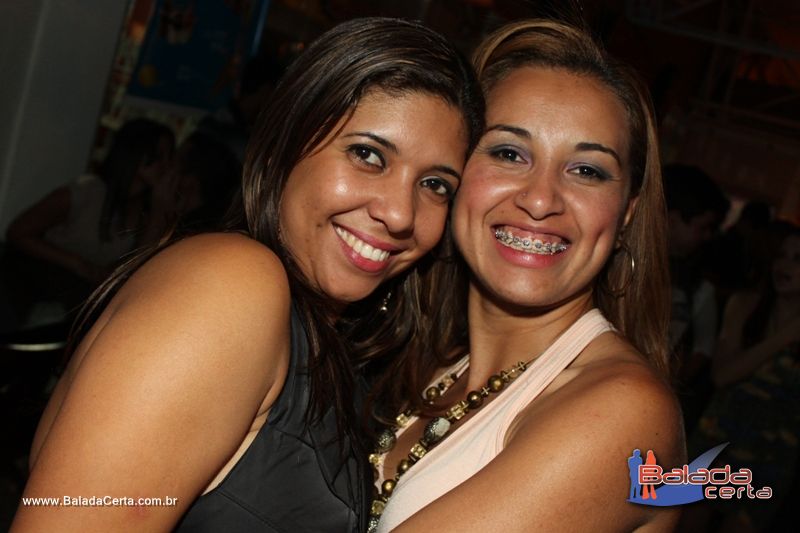 Balada: Fotos de Sexta na Plataforma do Choop na Cidade do Automovel - DF