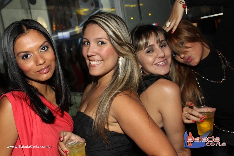 Balada: Fotos de Sexta na Plataforma do Choop na Cidade do Automovel - DF